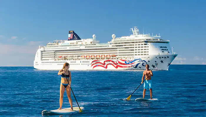 700x475_ncl_Hawaii_standup_paddleboard_POA