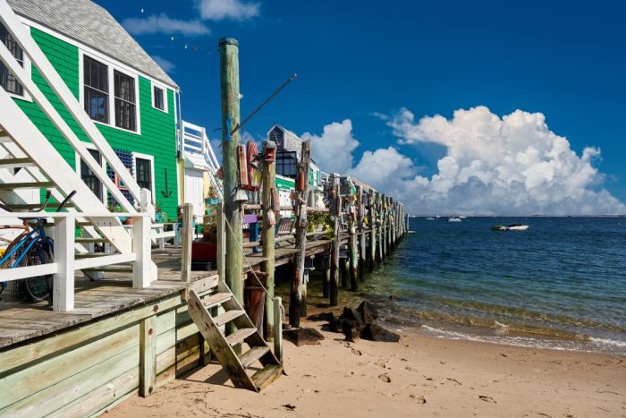 beach-at-provincetown-cape-cod-massachusetts-2023-11-27-05-36-06-utc